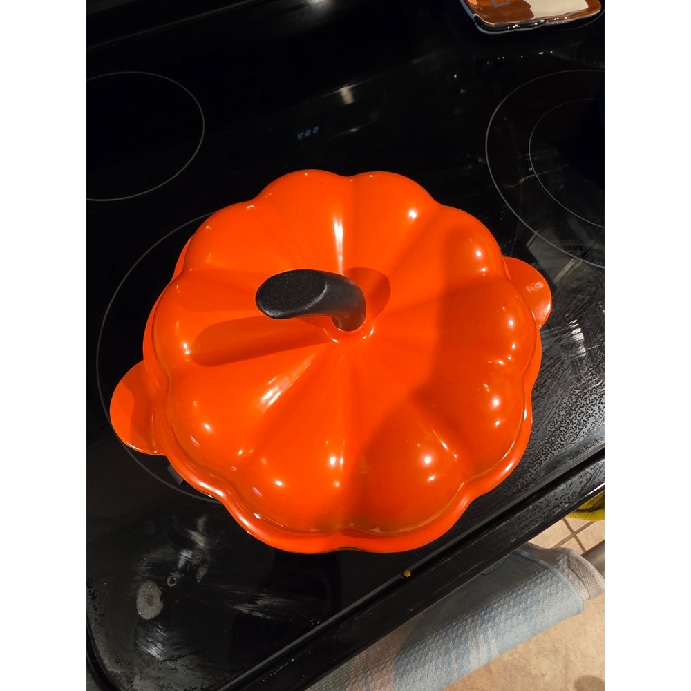 Martha Stewart Orange Enameled Cast Iron Pumpkin Dutch Oven Cocotte 2 Qt